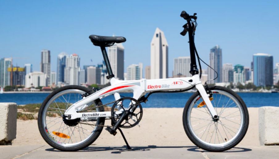 AIR-33 is a compact folding bike with big electric capabilities