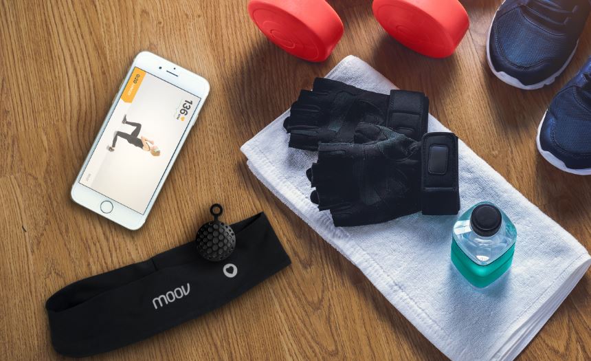 Moov HR takes fitness head-on, can track heart rate through a headband