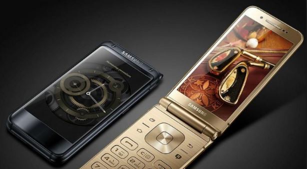 Samsung releases clamshell W2018 flip phone in China with f/1.5 aperture and Bixby