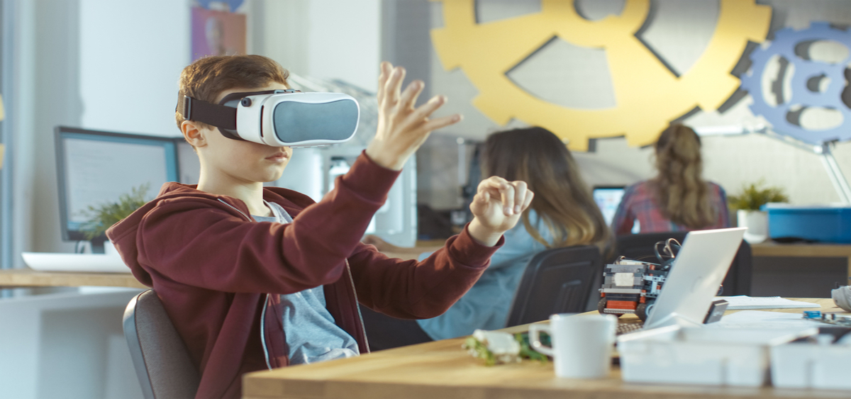 Oculus Pilot Program Brings VR To Educational Setting